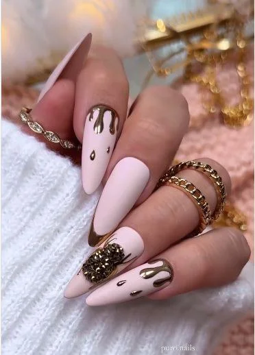 Easy Halloween Nail Art