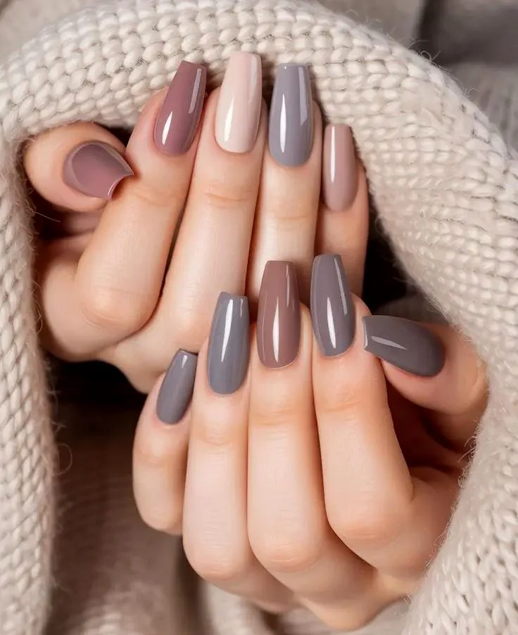 Trendy November Nails Colors
