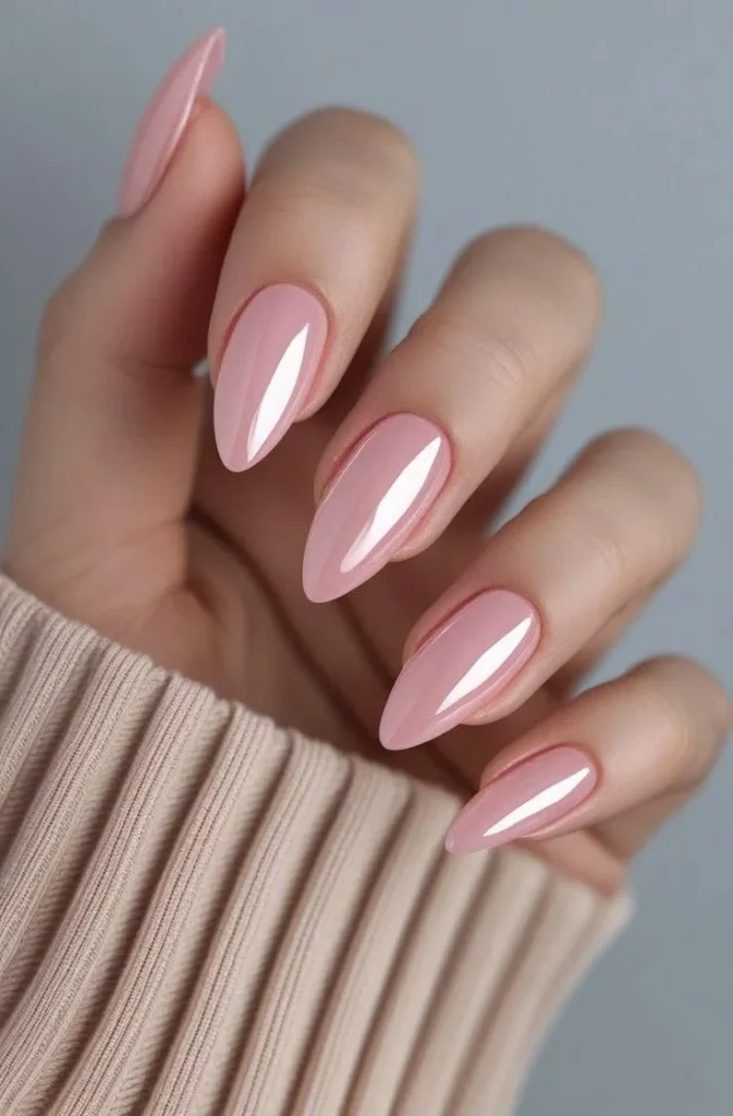 Almond Old Money Nail Art